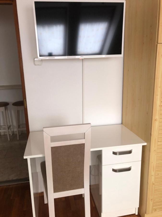 Mol-Ker-Vill Apartment Lenti Eksteriør bilde